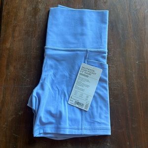 Salutation Stash Picket 5” Short